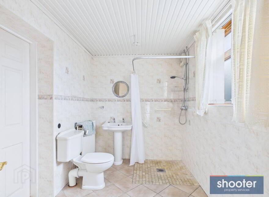 4 Mountain View Drive, Newry, BT35 6DW