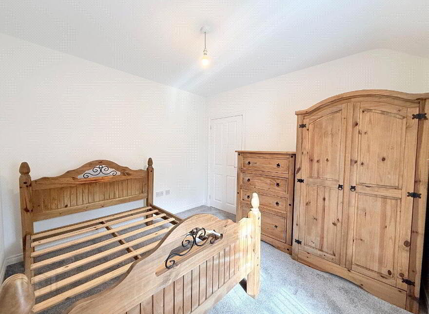 10 York Lodge, Antrim, BT41 1BH