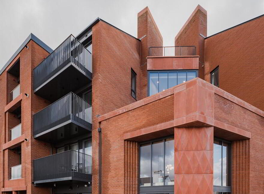Apt 7, 10 Kings Hall Mews, Balmoral Avenue, Belfast, BT9 6PS