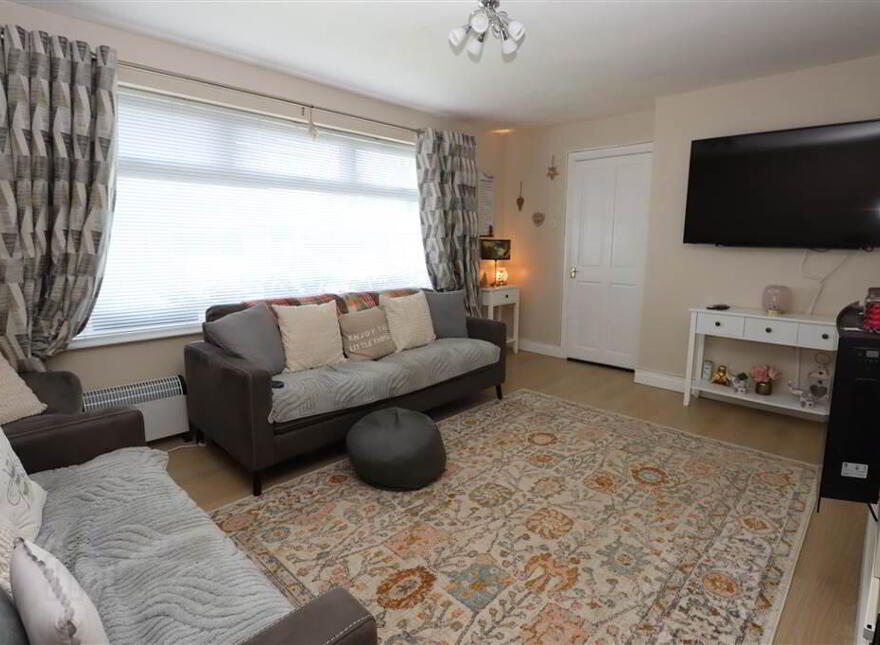 10 Cairnmore Avenue, Laurel Hill Road, Lisburn, BT28 2DW