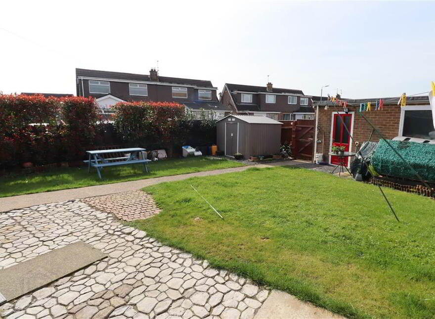 10 Cairnmore Avenue, Laurel Hill Road, Lisburn, BT28 2DW