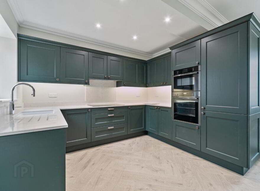 35 Cromlyn Wood, Hillsborough, BT26 6TX