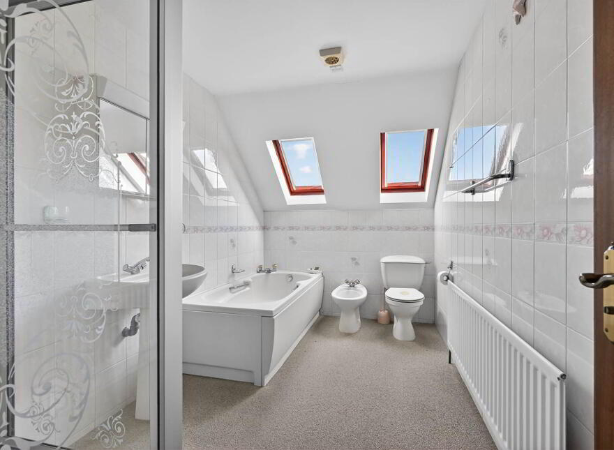 159a Ballylesson Road, Belfast, BT8 8JU