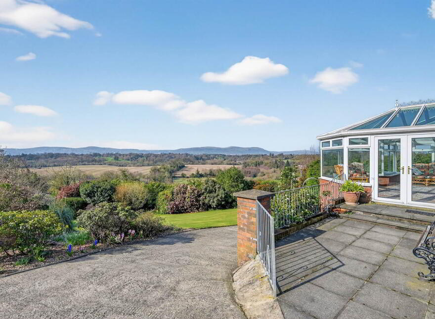 159a Ballylesson Road, Belfast, BT8 8JU