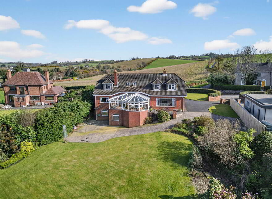 159a Ballylesson Road, Belfast, BT8 8JU