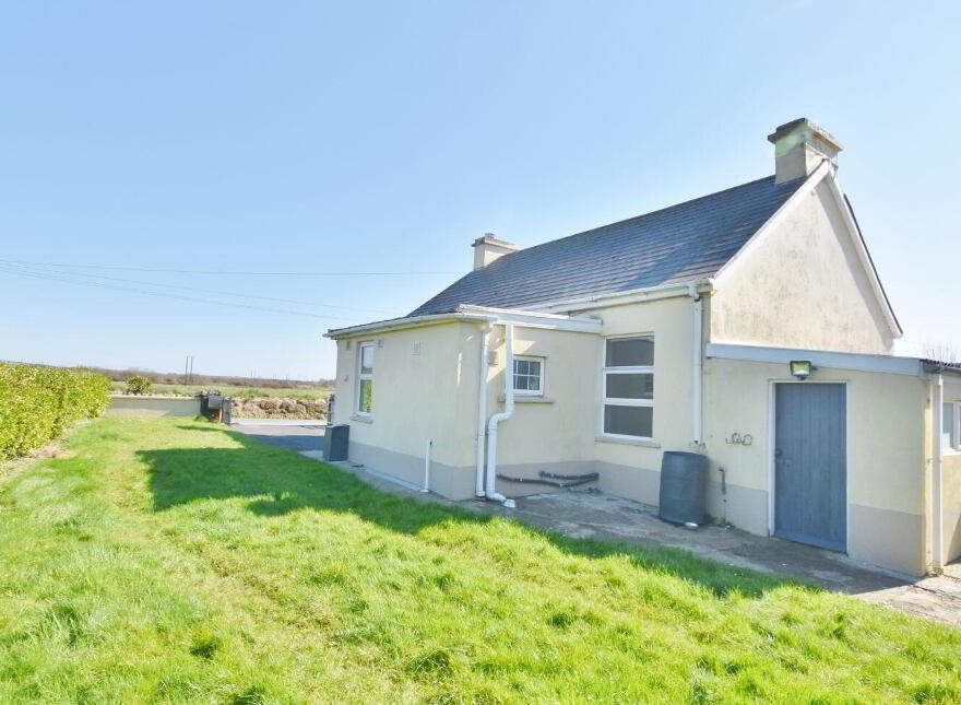 Frances Road, Lahesrough South, Ballybunion, V31EE30