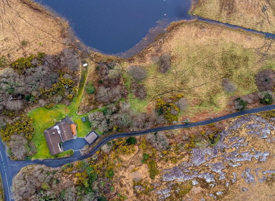 Lake Cottage, Dawros More, Letterfrack, H91A7X0