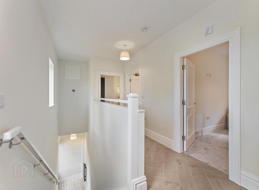 35 Cromlyn Wood, Royal Hillsborough, BT26 6XT