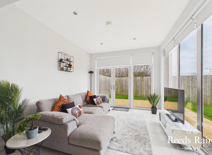 30 Wyncroft Crescent, Lisburn, BT28 2AT