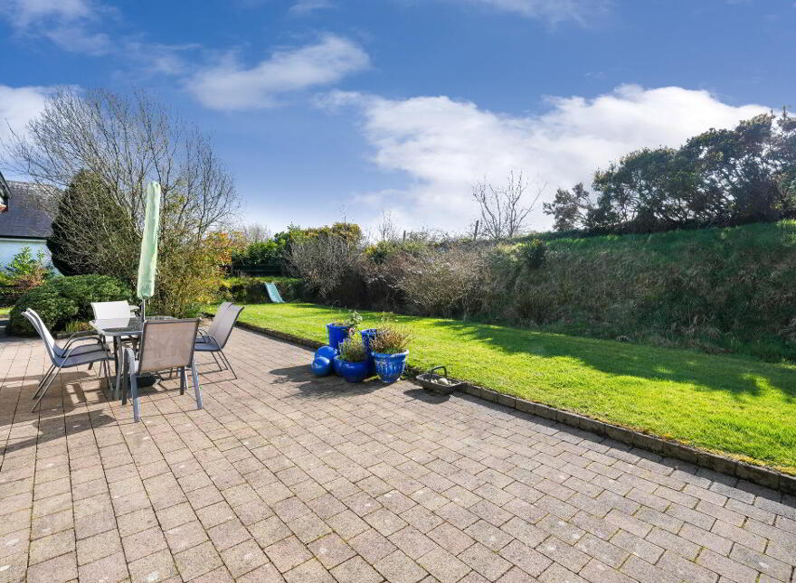 Clonmacmara, Mullagh, A82Y230