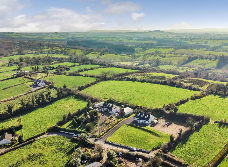 Clonmacmara, Mullagh, A82Y230