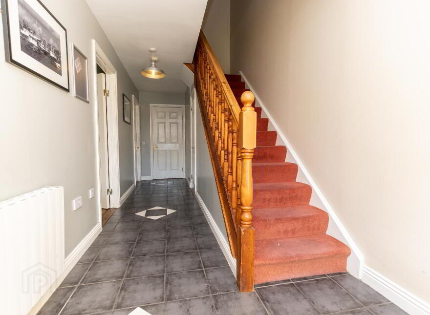2 Mariner's Bay, Redbarn, Gortaroo, P36V302