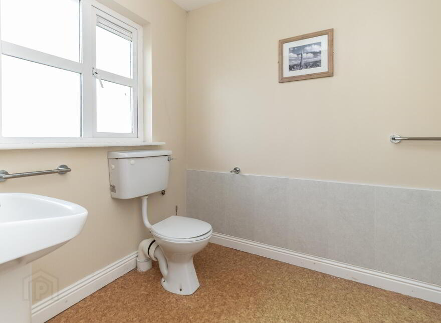 2 Mariner's Bay, Redbarn, Gortaroo, P36V302