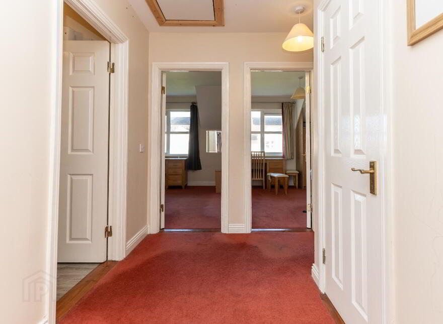 2 Mariner's Bay, Redbarn, Gortaroo, P36V302