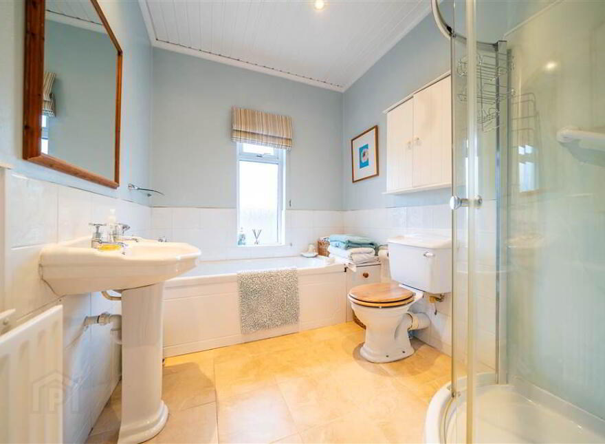 4 Shandon Drive, Bangor, BT20 5HL