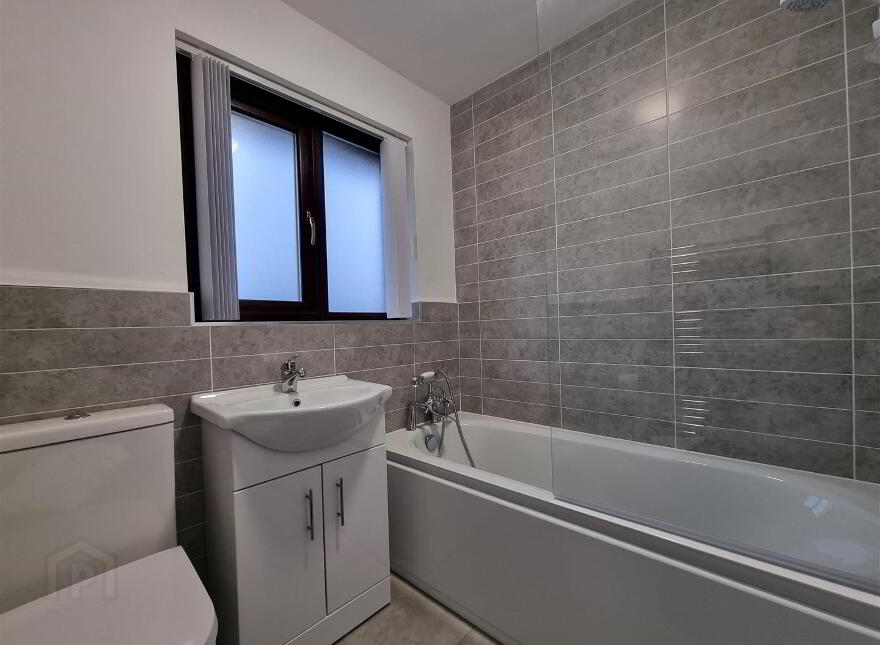 24 Maybin Park, Kells, Ballymena, BT42 3JR