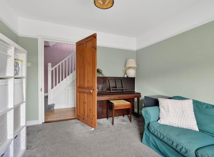 52 Cherryvalley Gardens, Belfast, BT5 6PQ