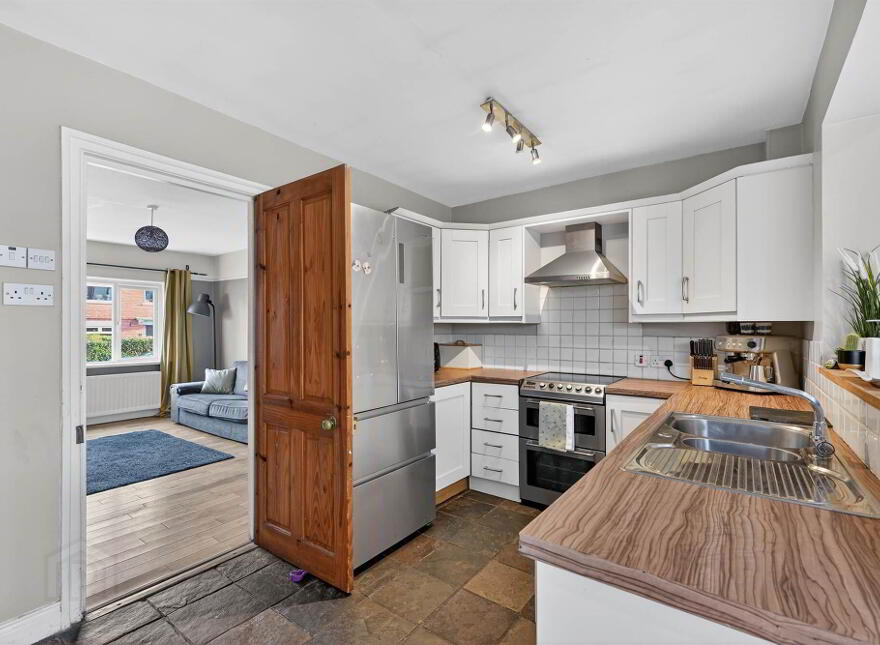 52 Cherryvalley Gardens, Belfast, BT5 6PQ