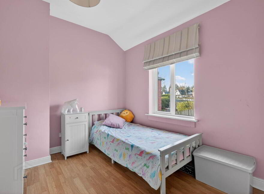 52 Cherryvalley Gardens, Belfast, BT5 6PQ