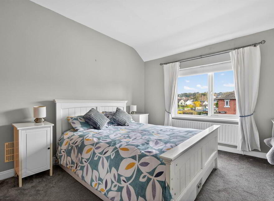 52 Cherryvalley Gardens, Belfast, BT5 6PQ