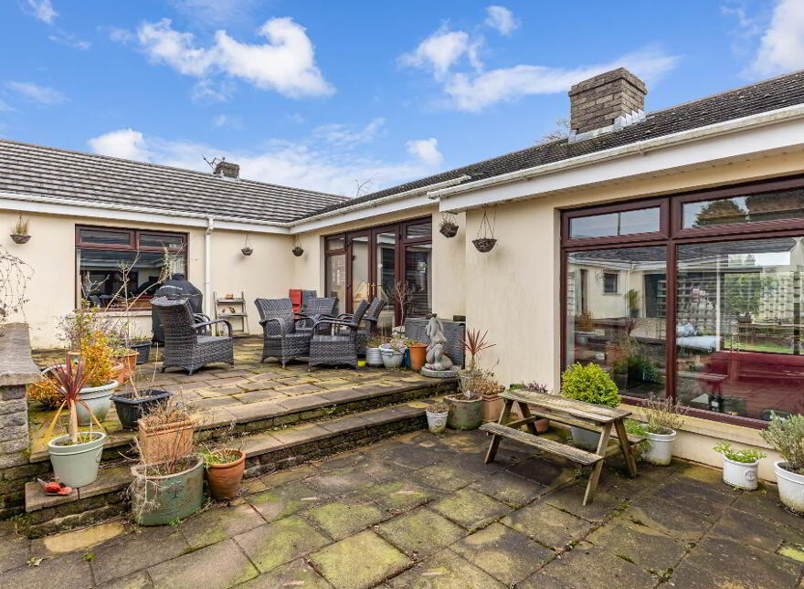 36 Moneybroom Road, Lisburn, BT28 2QP