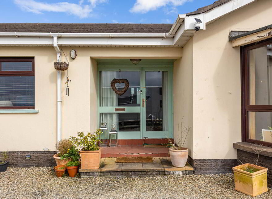 36 Moneybroom Road, Lisburn, BT28 2QP