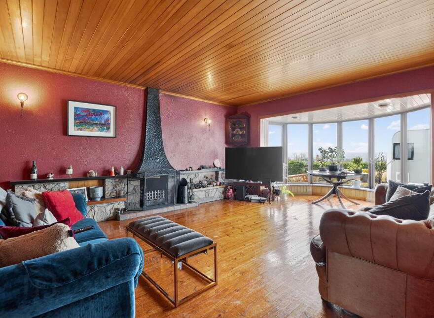 36 Moneybroom Road, Lisburn, BT28 2QP