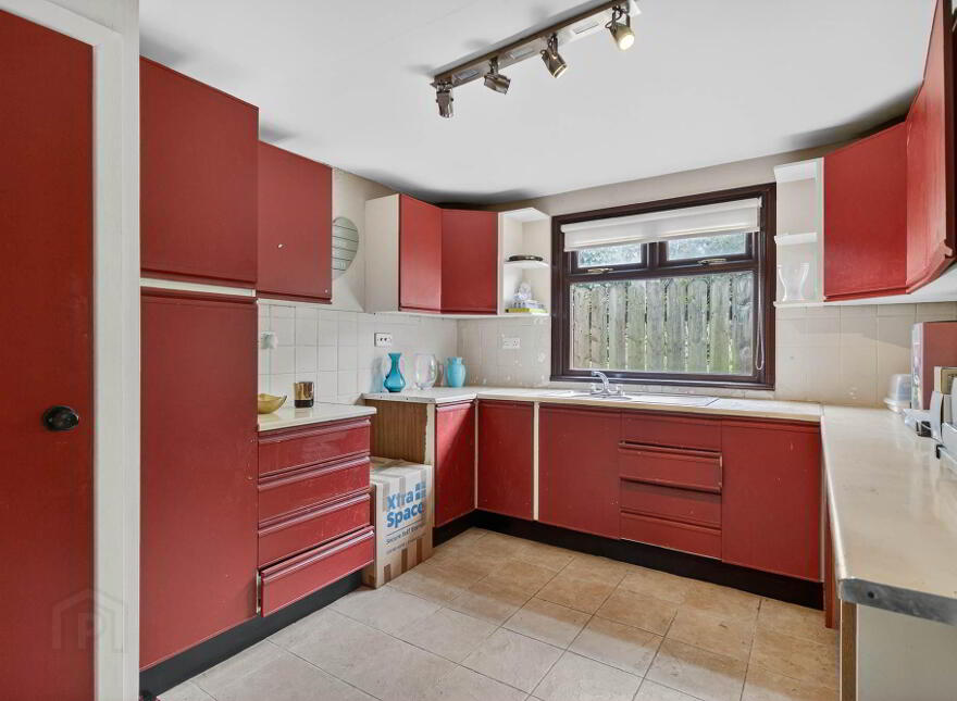 36 Moneybroom Road, Lisburn, BT28 2QP