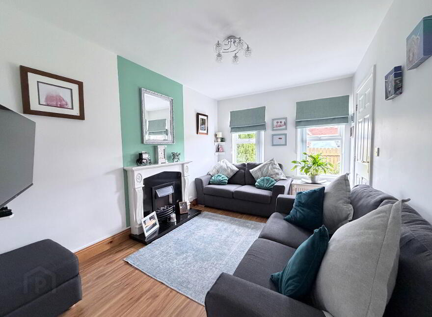 76 Oak Grove, Banbridge, BT32 3GT