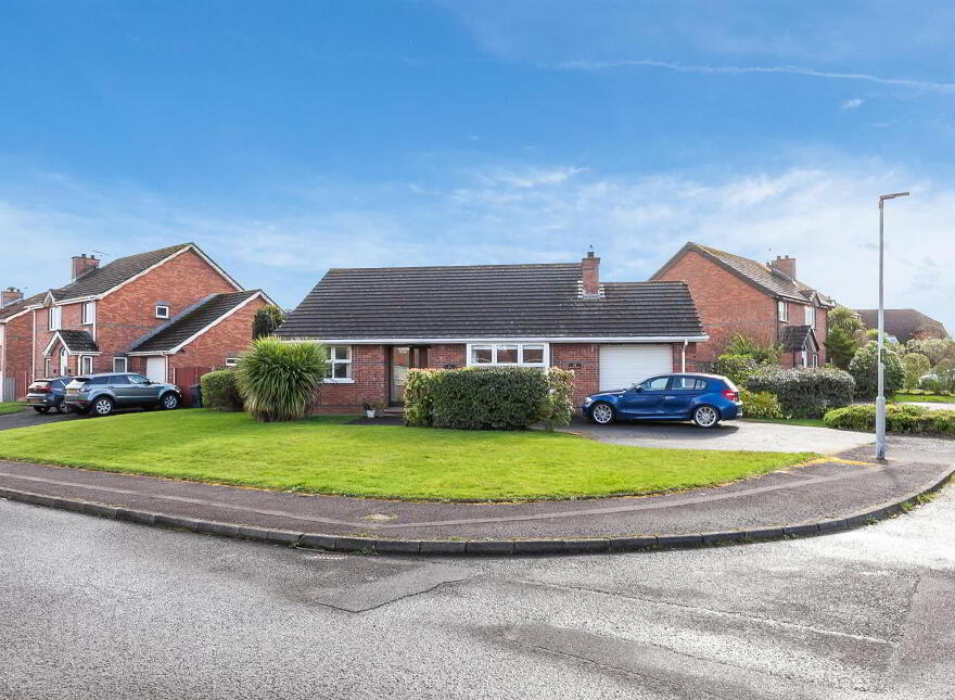 42 Brackenridge, Carrickfergus, BT38 8FW