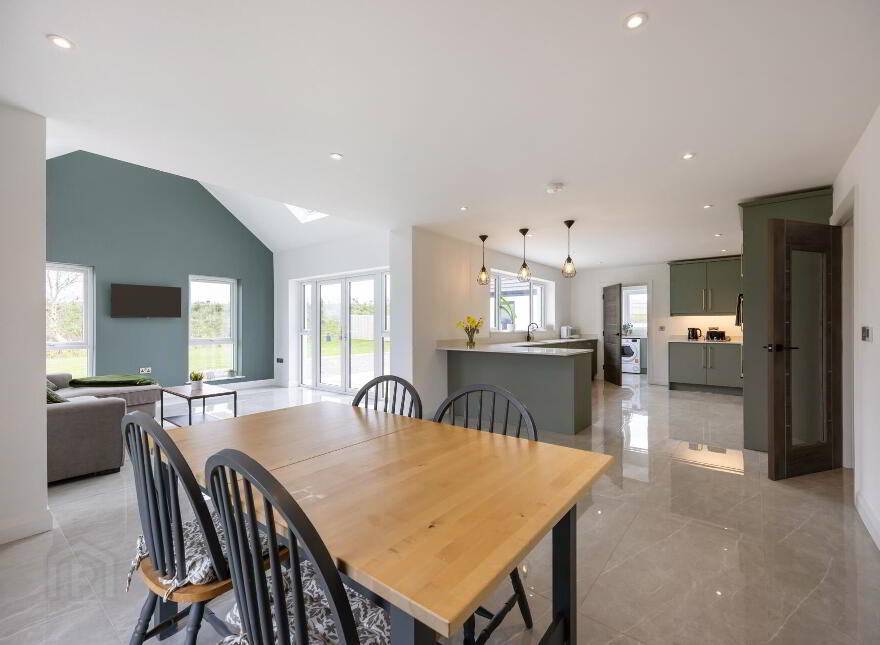 34 Carrickmannon Road, Ballygowan, Newtownards, BT23 6JH