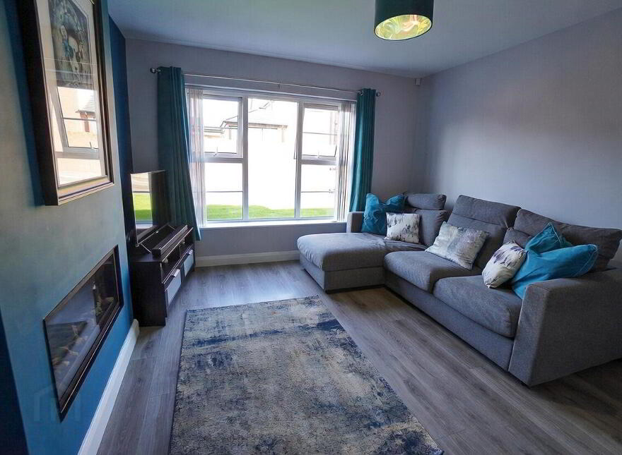 22 Highgrove Road, Carrickfergus, BT38 9TZ