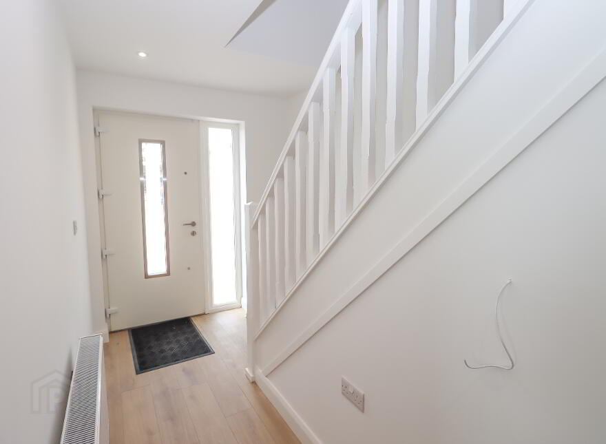 17, A Cherryhill Park, Dundonald, Belfast, BT16 1JD