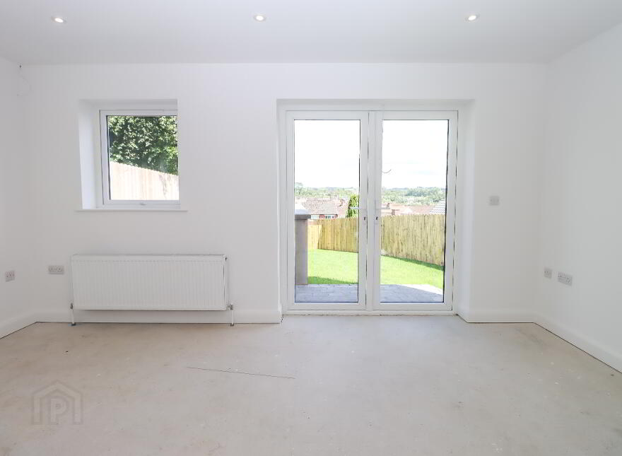 17, A Cherryhill Park, Dundonald, Belfast, BT16 1JD