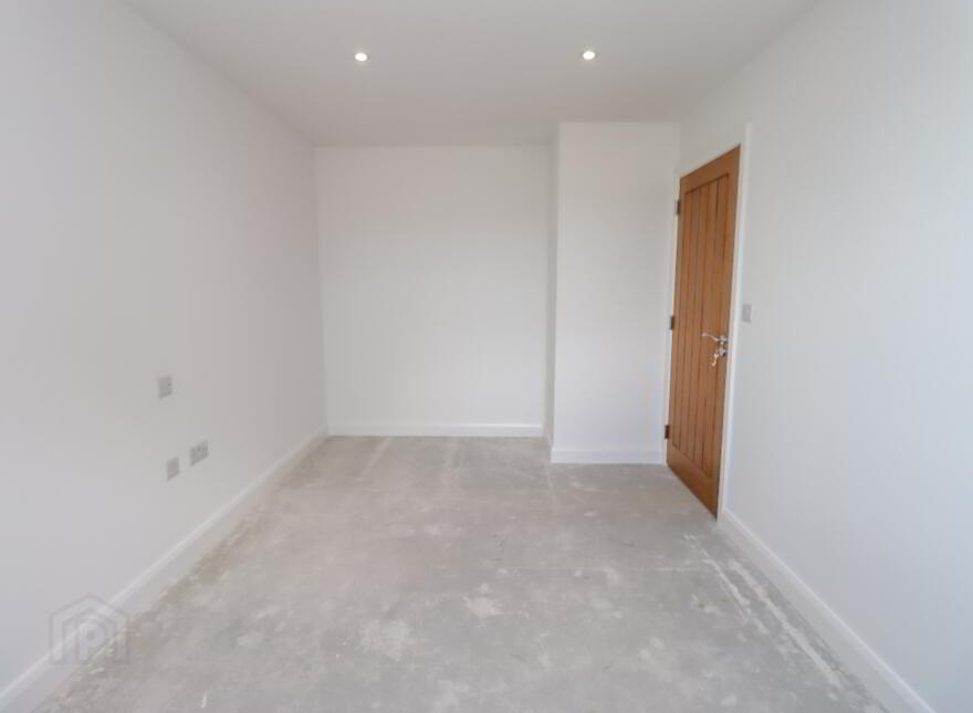 17, A Cherryhill Park, Dundonald, Belfast, BT16 1JD