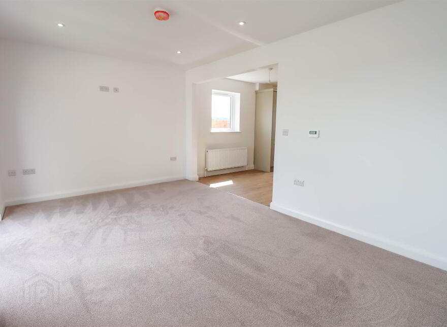 17, A Cherryhill Park, Dundonald, Belfast, BT16 1JD