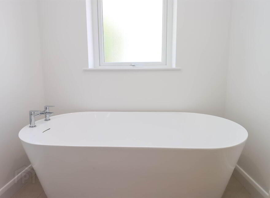 17, A Cherryhill Park, Dundonald, Belfast, BT16 1JD