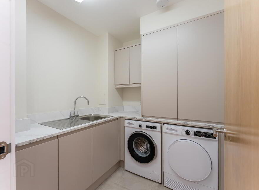 Apartment 8 10 Kings Hall Lane, Belfast, BT9 6PS