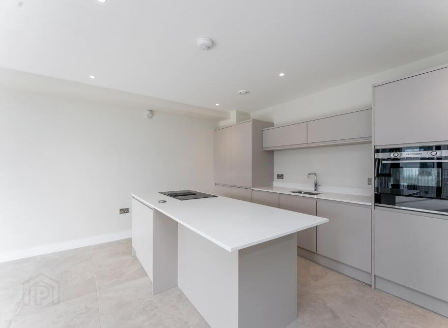 Apartment 8 10 Kings Hall Lane, Belfast, BT9 6PS