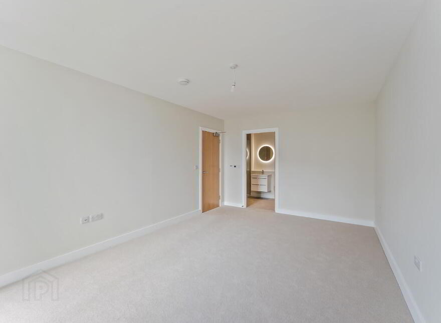 Apartment 8 10 Kings Hall Lane, Belfast, BT9 6PS