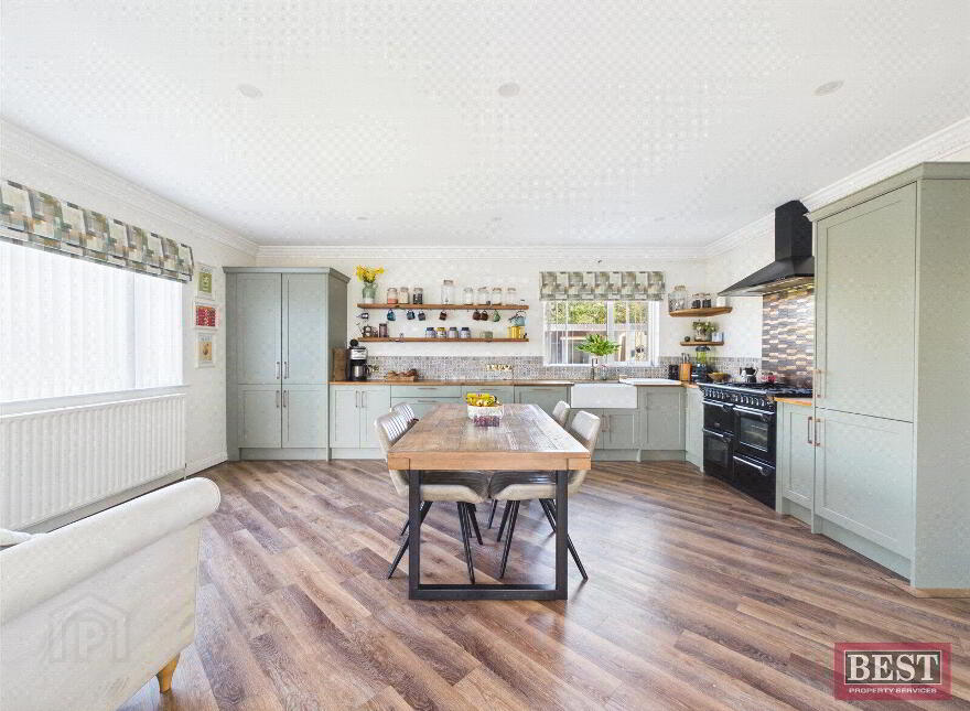 103 Belfast Road, Newry, BT34 1QH