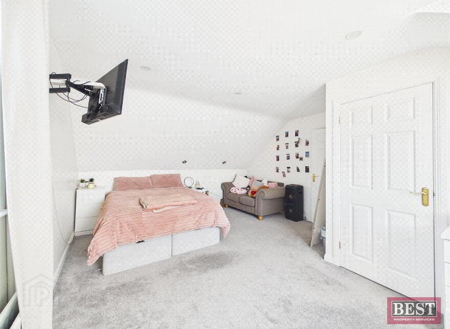 103 Belfast Road, Newry, BT34 1QH