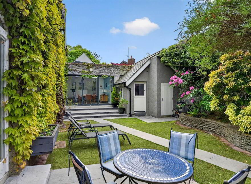 'The Stables', 9 Deramore Park South, Malone Road, Belfast, BT9 5JY