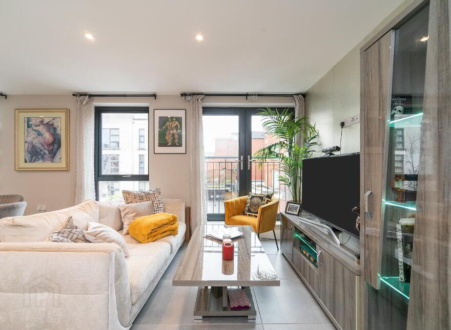 Apartment 1 21B Wellington Park Terrace, Belfast, BT9 6DR
