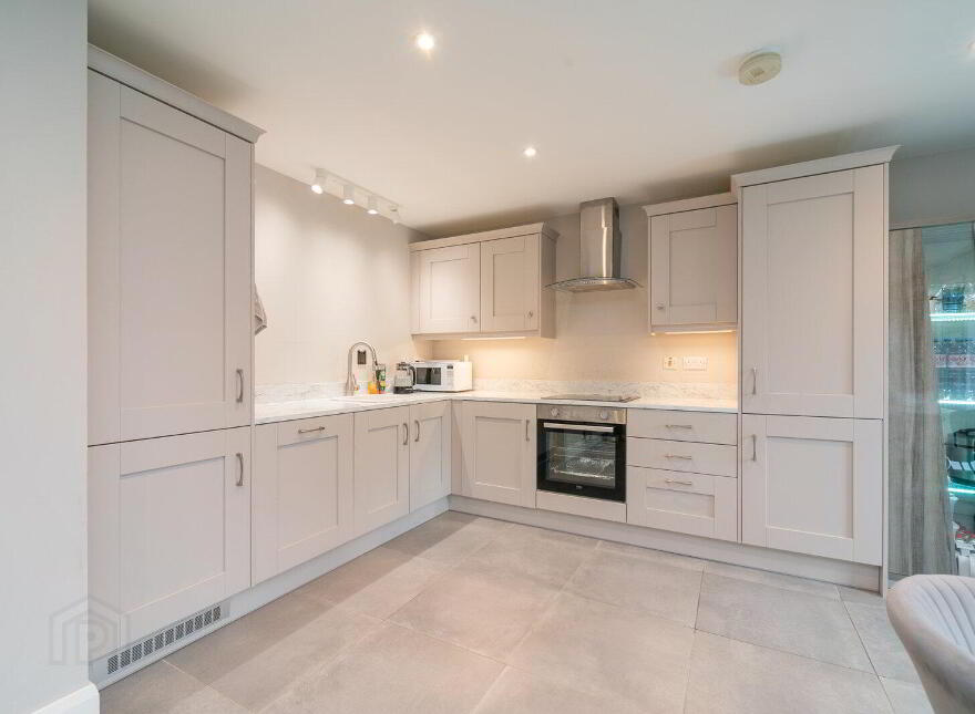 Apartment 1 21B Wellington Park Terrace, Belfast, BT9 6DR