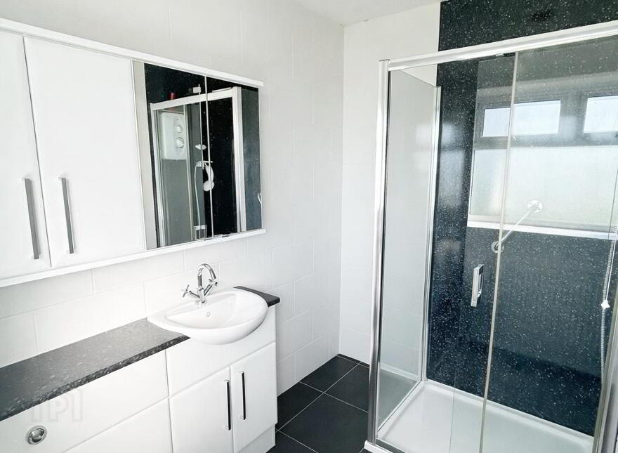 38 Mullagharn Road, Omagh, BT78 5QG
