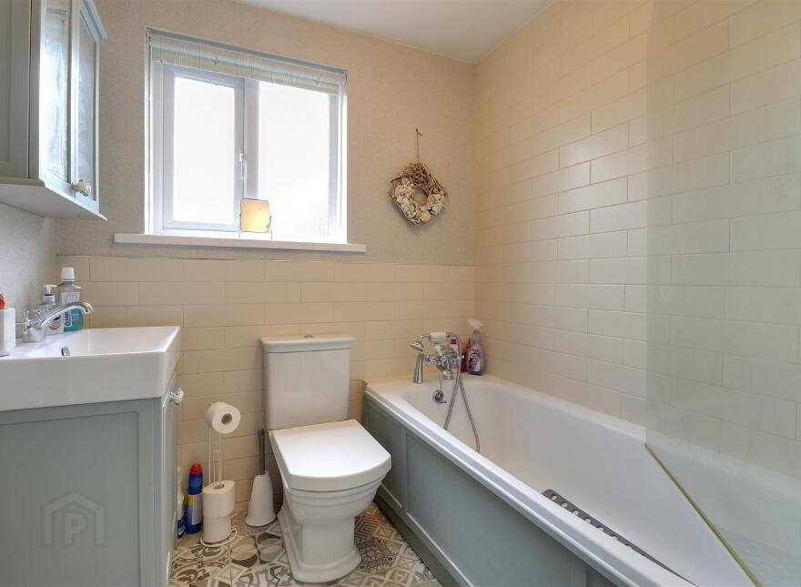 3 Harbour Road, Ballyhalbert, BT22 1BW