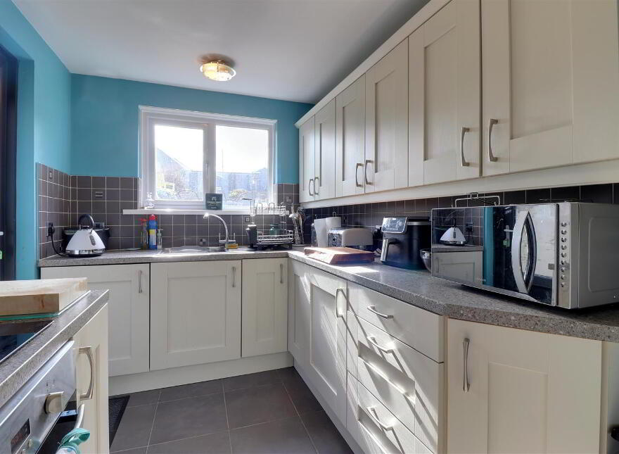 3 Harbour Road, Ballyhalbert, BT22 1BW