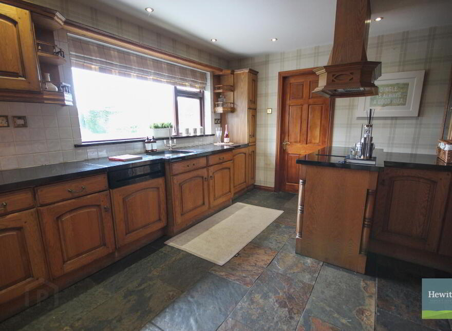 51 Lisnasure Road, Donaghcloney, BT25 1JH