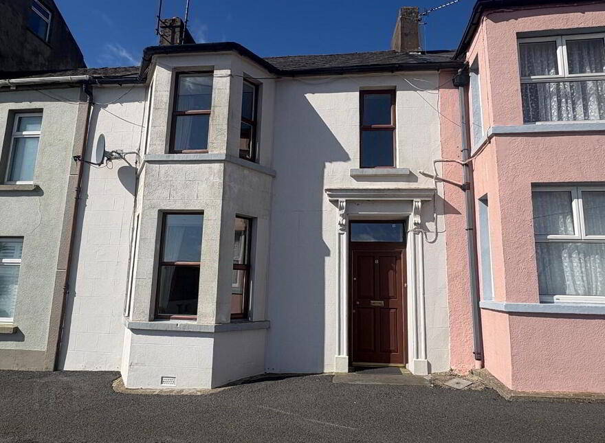8 The Terrace, Strand Street, Tramore, X91AY68